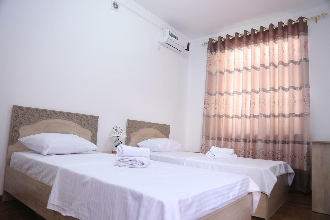 Anis-Pari Hotel Бухара Екстер'єр фото