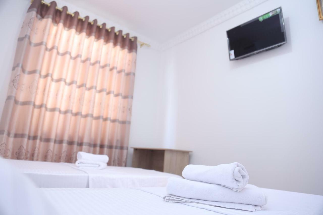 Anis-Pari Hotel Бухара Екстер'єр фото
