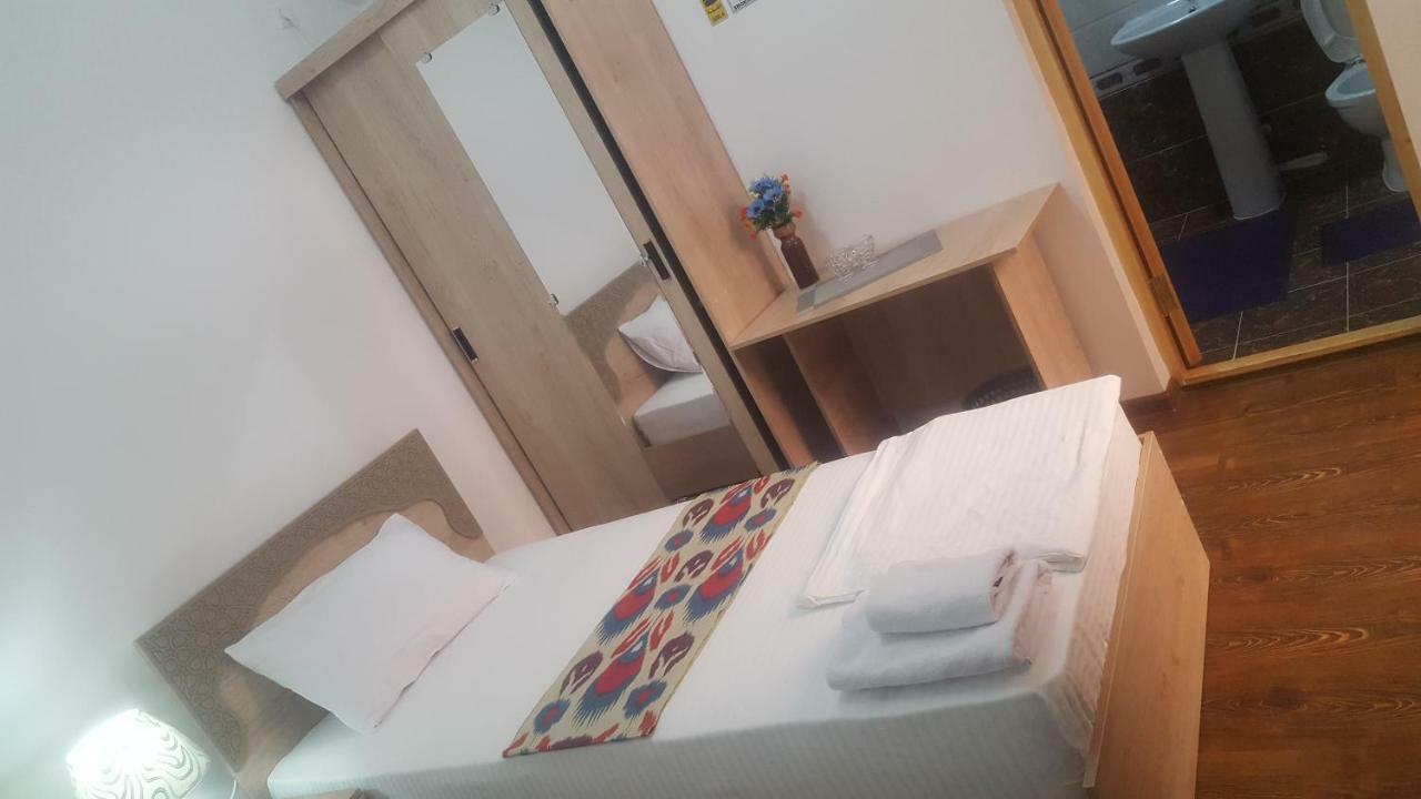 Anis-Pari Hotel Бухара Екстер'єр фото