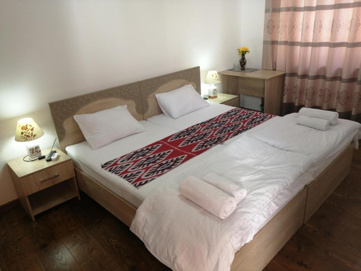 Anis-Pari Hotel Бухара Екстер'єр фото