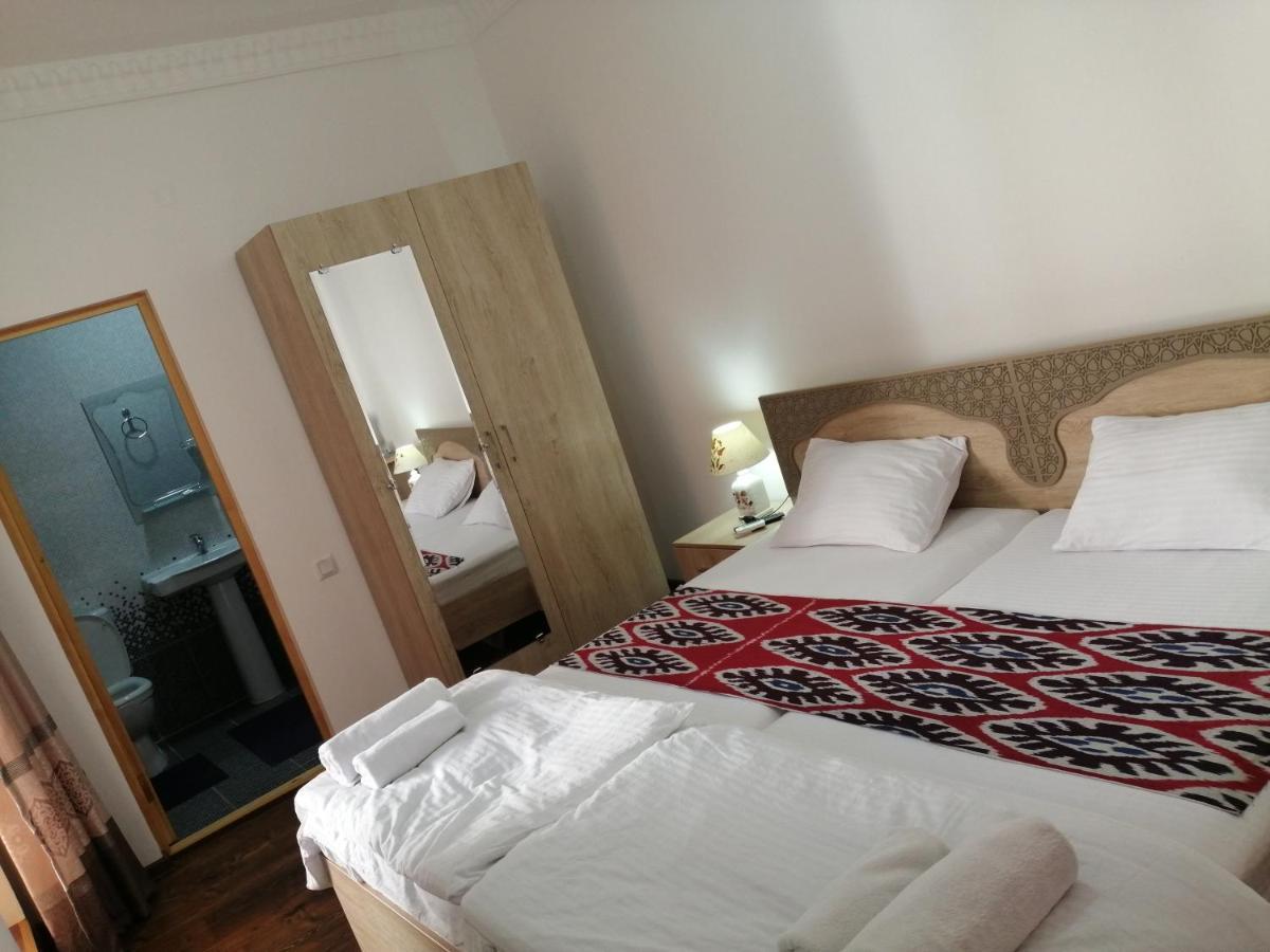 Anis-Pari Hotel Бухара Екстер'єр фото